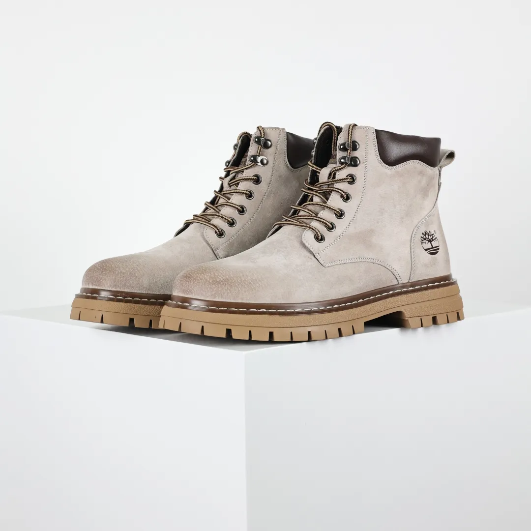 Local 💰560 supports store Timberland Timberland/Timberland outdoor casual rhubarb boots TB10078, top-grade frosted fine-grained cowhide, with anti-odor and anti-corrosion genuine leather latex insoles. The shoe body is light and comfortable. It is insulated and wear-resistant in winter. Size: 39 40 41 42 43 44 Note: one size larger than sports shoes